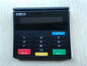 樂刷電簽POS與喔刷對比分析